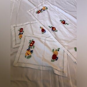 Embroidered Fruit Table Runner and Placemats